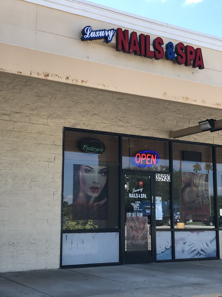 LUXURY NAILS & SPA Updated September 2024 15 Photos & 15 Reviews 35930 US27, Haines City