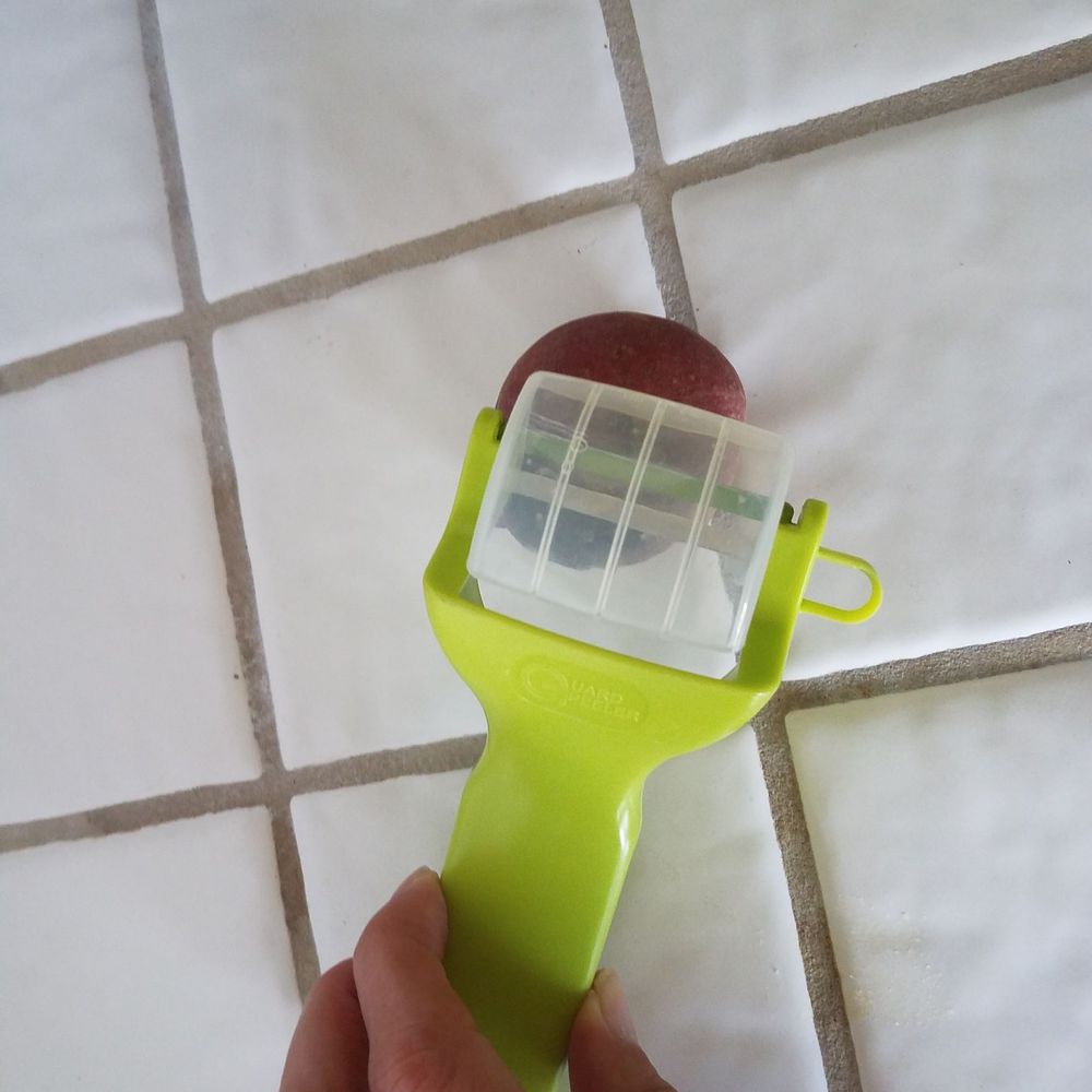 Daiso - Veggie skin peeler with guard so the skin doesn't fling all over your counters!!! - Discount Store Near Me - Torrance, California Daiso - Veggie skin peeler with guard so the skin doesn't fling all over your counters!!! - Discount Store Near Me - Torrance, California