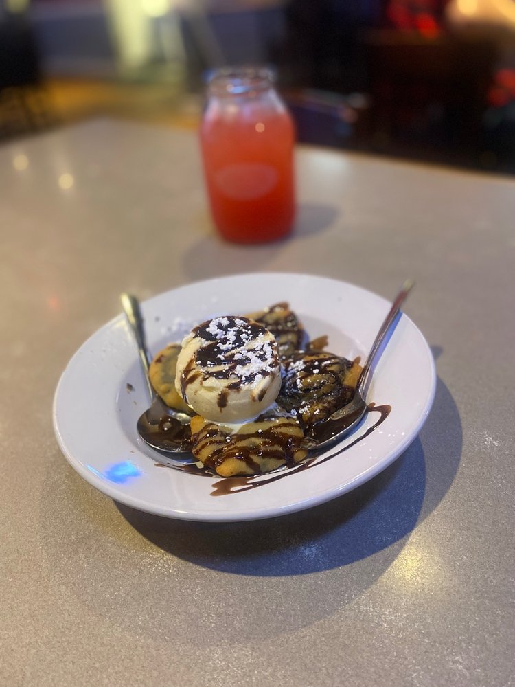 Pluckers Wing Bar - Allen