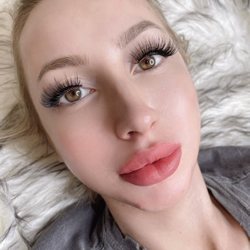Poised Brow & Beauty - Lip Blushing and Healed Powdered Brows