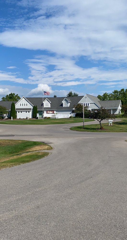 THE CROWN GOLF CLUB Updated March 2025 10 Photos & 15 Reviews 2430 W Crown Dr, Traverse