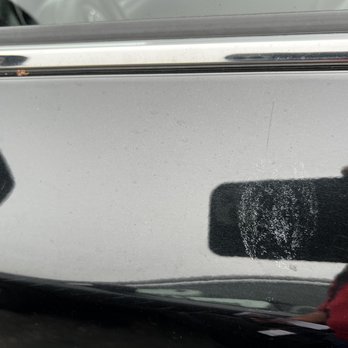 Hertz - Dings and scratches on the body. - Car Rental Near Me - Los Angeles, California