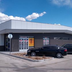 High Plainz Strains Dispensary - A photo of High Plainz from the outside, taken during the day