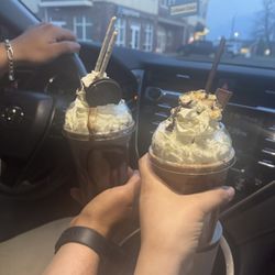 Oreo and Hersheys Campfire Shake