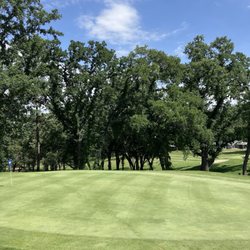 Pine Mountain Lake Golf Course - 18th hole green