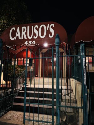 Caruso's by null