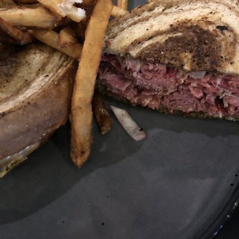 Back 40 - Comfort Food Near Me - North Kingstown, Rhode Island