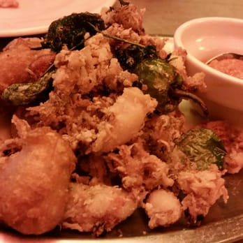 Moritz - Deep fried calamari - Seafood Near Me - Barcelona, B