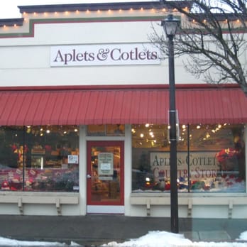 Liberty Orchards - Candy Stores Near Me - Cashmere, Washington