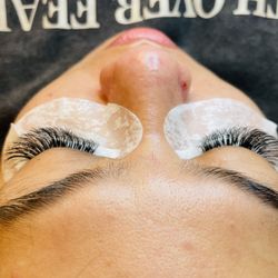 DeVone Beauty - Eyelashes extensions after