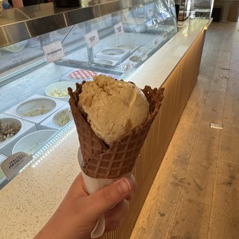 Angela’s Organic Ice Cream - Apple Pie ice cream and a gluten free waffle cone - Ice Cream & Frozen Yogurt Near Me - Mill Valley, California Angela’s Organic Ice Cream - Apple Pie ice cream and a gluten free waffle cone - Ice Cream & Frozen Yogurt Near Me - Mill Valley, California
