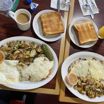 Rodeo Cafe - Chicken fried Steak & Cheese Omelette - Cafes Near Me - Rancho Cucamonga, California