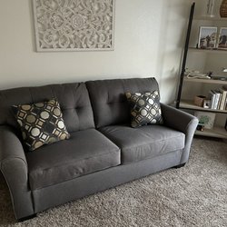 Furniture Factory Outlet