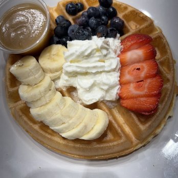 Bite Food & Coffee - Waffle with fruit toppings - Coffee & Tea Near Me - Hackensack, New Jersey