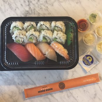 Masa Sushi Japan - 29. California Roll and 4 Piece Nigiri - Japanese Near Me - Mountain View, California