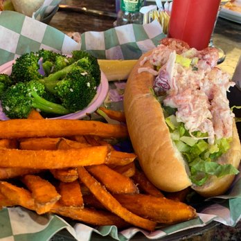 Kacey's Seafood - Lobster roll - Seafood Near Me - Sarasota, Florida Kacey's Seafood - Lobster roll - Seafood Near Me - Sarasota, Florida