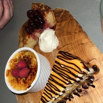 Pour Baby - Crème brûlée, cheesecake, and buttermilk pie - Wine Bars Near Me - Mobile, Alabama Pour Baby - Crème brûlée, cheesecake, and buttermilk pie - Wine Bars Near Me - Mobile, Alabama