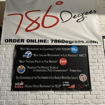 786 Degrees - Outside. - Pizza Near Me - Los Angeles, California
