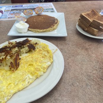 Elmer Diner - Onion Omelette Breakfast, toast, and pancake - Diners Near Me - Elmer, New Jersey Elmer Diner - Onion Omelette Breakfast, toast, and pancake - Diners Near Me - Elmer, New Jersey
