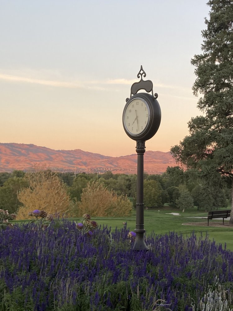 HILLCREST COUNTRY CLUB Updated August 2024 4610 W Hillcrest Dr