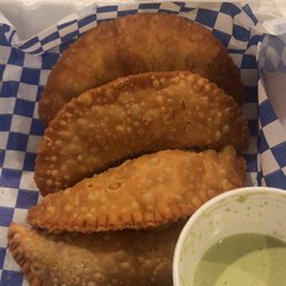 Beef empanada and cilantro sauce Beef empanada and cilantro sauce