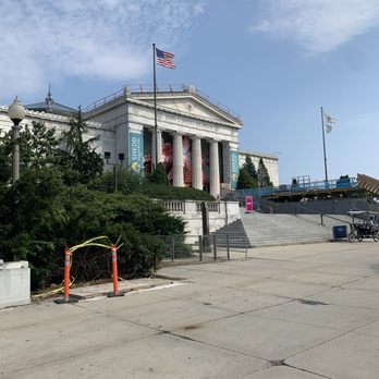 Shedd Aquarium - Exterior - Aquariums Near Me - Chicago, Illinois