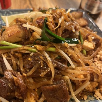Maya Bay Thai - Pork belly pad Thai - Thai Near Me - Toronto, Ontario