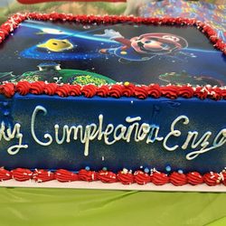 Guanajuato Bakery - Tres leches cake for 30 people