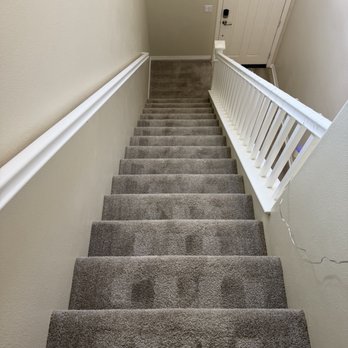 FRANK'S Carpet Cleaning Service - Stairs - Carpet Cleaning Near Me FRANK'S Carpet Cleaning Service - Stairs - Carpet Cleaning Near Me