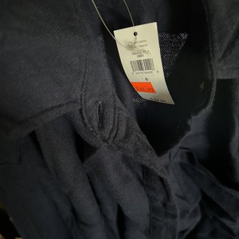 Gap - Has become one of my favorite throw on shirts! Thanks again Esther! - Men's Clothing Near Me - Santa Barbara, California
