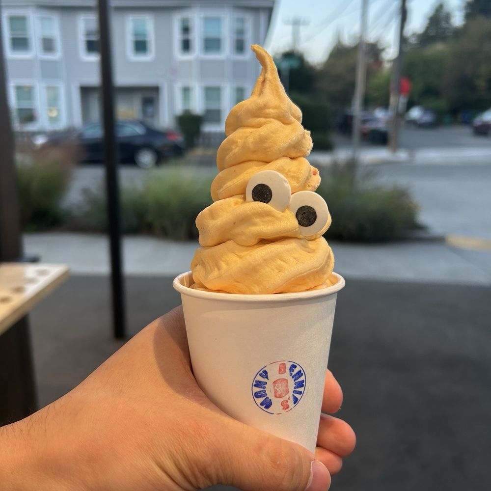 Many Bennies - peach base with strawberry - Ice Cream & Frozen Yogurt Near Me - Seattle, Washington Many Bennies - peach base with strawberry - Ice Cream & Frozen Yogurt Near Me - Seattle, Washington