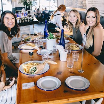 Kentro Greek Kitchen - Our #GraceBelleTeam exploring a new restaurant - Greek Near Me - Fullerton, California