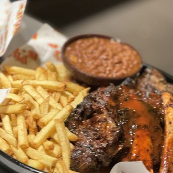 Phil's BBQ - So yummy finger licking good 09.21.24 - Barbeque Near Me - San Diego, California Phil's BBQ - So yummy finger licking good 09.21.24 - Barbeque Near Me - San Diego, California