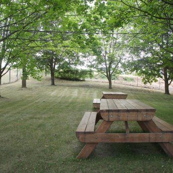 NOMAD Cidery - Outdoor seating - Cideries Near Me - Summerland, British Columbia