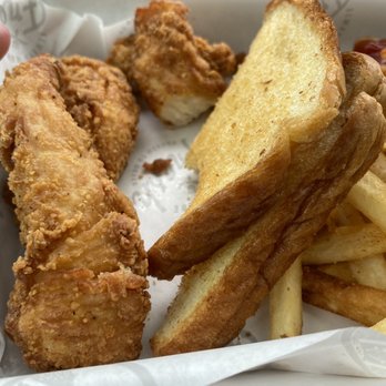 Slim Chickens - Took a bite of the tenders before the pic, they're very tasty! - American Near Me - Charlotte, North Carolina Slim Chickens - Took a bite of the tenders before the pic, they're very tasty! - American Near Me - Charlotte, North Carolina