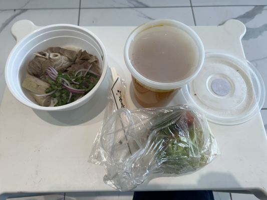 Bun Bo Hue O Nom by null