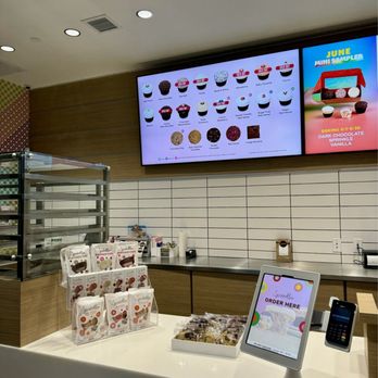 Sprinkles - Irvine - Bakeries Near Me - Irvine, California Sprinkles - Irvine - Bakeries Near Me - Irvine, California