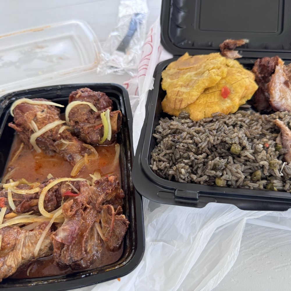 Island Spice - Haitian Near Me - Houston, Texas