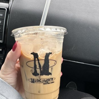 Mudslingers Drive-Thru Coffee - Vanilla latte - Mudslingers Coffee - Juice Bars & Smoothies Near Me - O'Fallon, Missouri Mudslingers Drive-Thru Coffee - Vanilla latte - Mudslingers Coffee - Juice Bars & Smoothies Near Me - O'Fallon, Missouri