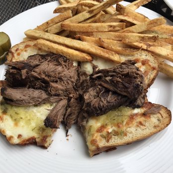 Mad Jack's Grill & Pub - Short Rib Sandwich - New American Near Me - Aurora, Ohio