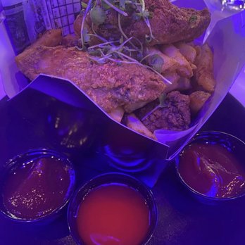 BLK SWAN - Chicken Box - New American Near Me - Baltimore, Maryland