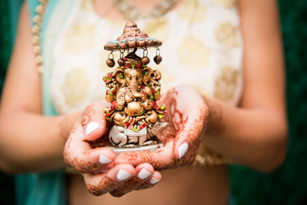 BLING AND BELLS Updated August 2024 91 Photos 400 Matheson Blvd