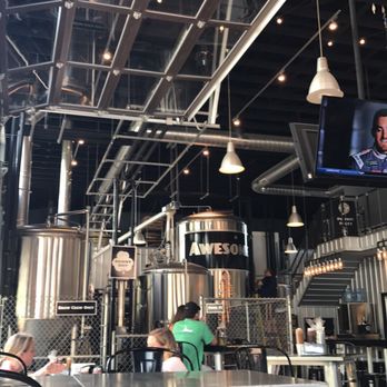 Danny Boy Beer Works - Danny Boy's for great beers and good times - New American Near Me - Carmel, Indiana