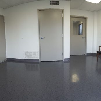 Take 5 Oil Change - This is the customer waiting area; big difference from before. - Oil Change Stations Near Me - Pflugerville, Texas Take 5 Oil Change - This is the customer waiting area; big difference from before. - Oil Change Stations Near Me - Pflugerville, Texas