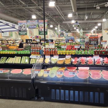 Save Mart - Gorgeous fresh fruits - Bakeries Near Me - los banos, California