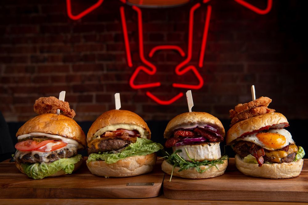 RZEŹNIK STEAK & BURGER Updated October 2024 26 Photos Nowy Świat 32, Warszawa, Poland