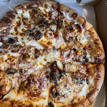 Shelby's Pizza - Shelby's Philly no  chicken add pepperoni  No bell pepper add extra grilled onions Extra Alfredo sauce on hand tossed crust. - Pizza Near Me - McKinney, Texas