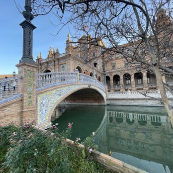Plaza de España - Local Flavor Near Me - Seville, SE