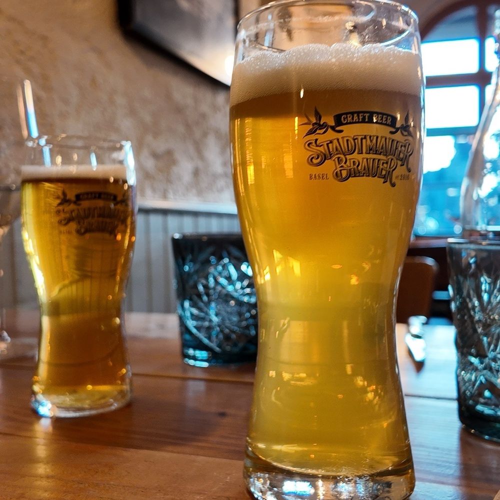 UFER 7 - Pilsner and an IPA both house brews - Swiss Food Near Me - Basel, BS UFER 7 - Pilsner and an IPA both house brews - Swiss Food Near Me - Basel, BS