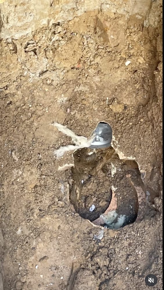 Slide of Billups Plumbing Solutions